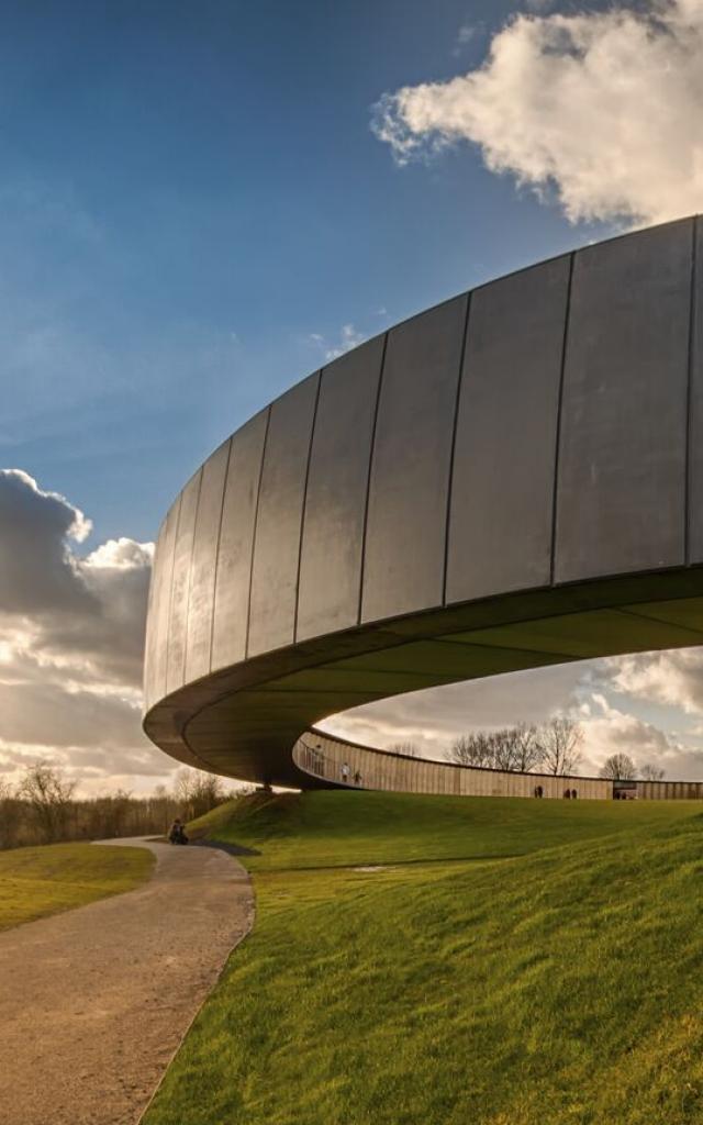 Ablain-Saint-Nazaire, L'anneau de la Mémoire