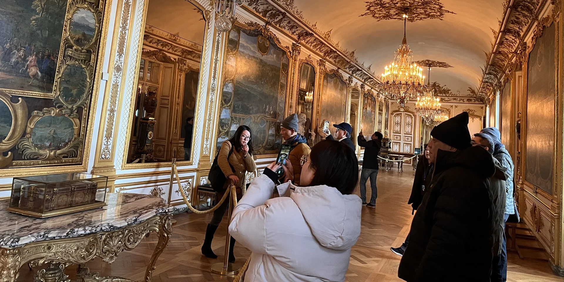 Chantilly Apple Tour